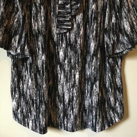 Scratchpad Gothic Mockneck and Bow Full Sleeve Blouse - Picture 4 of 16